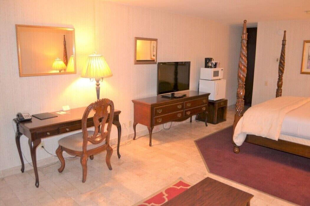 Merced Inn & Suites المظهر الخارجي الصورة