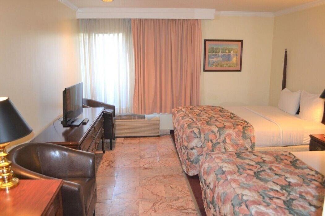 Merced Inn & Suites المظهر الخارجي الصورة